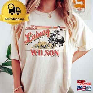 Lainey Wilson Retro 90S T-Shirt  Shirt Country Music Classic